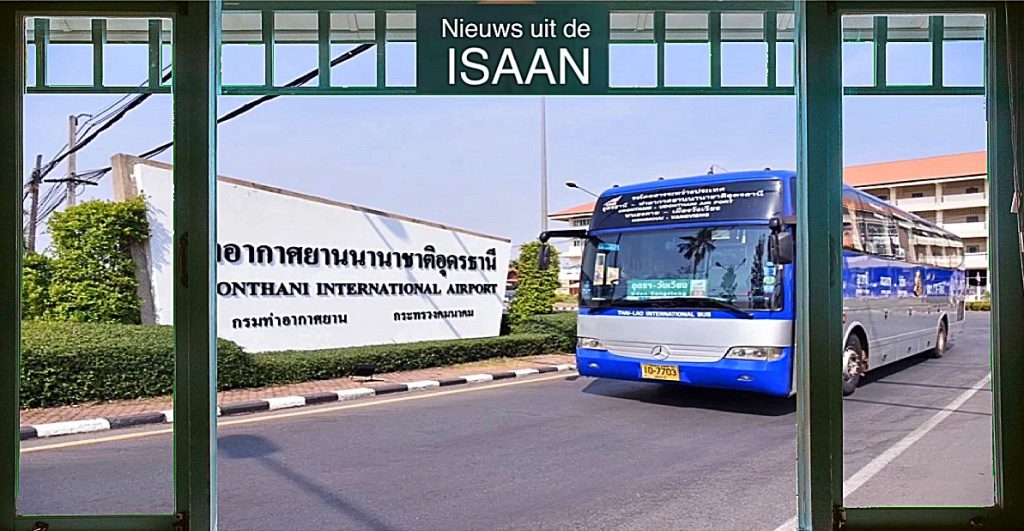De busroute vanuit Udon Thani in Noordoost-Thailand naar de Laotiaanse stad Vang Vieng keert terug