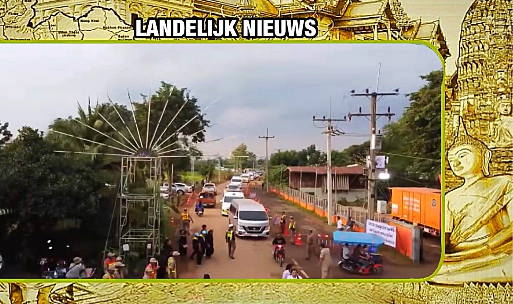 Grote belangstelling bij de crematie gelegenheid van de busbrand slachtoffers in Noord-Thailand, tal van hoogwaardigheid bekleders aanwezig