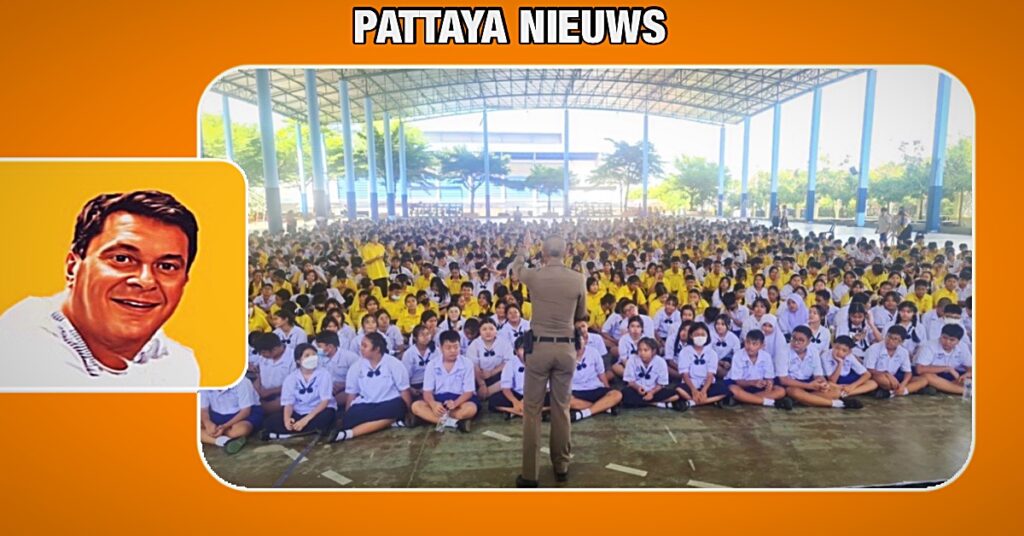 Politie gaf een speciale calamiteit’s training voor 1600 leerlingen op scholen in Pattaya