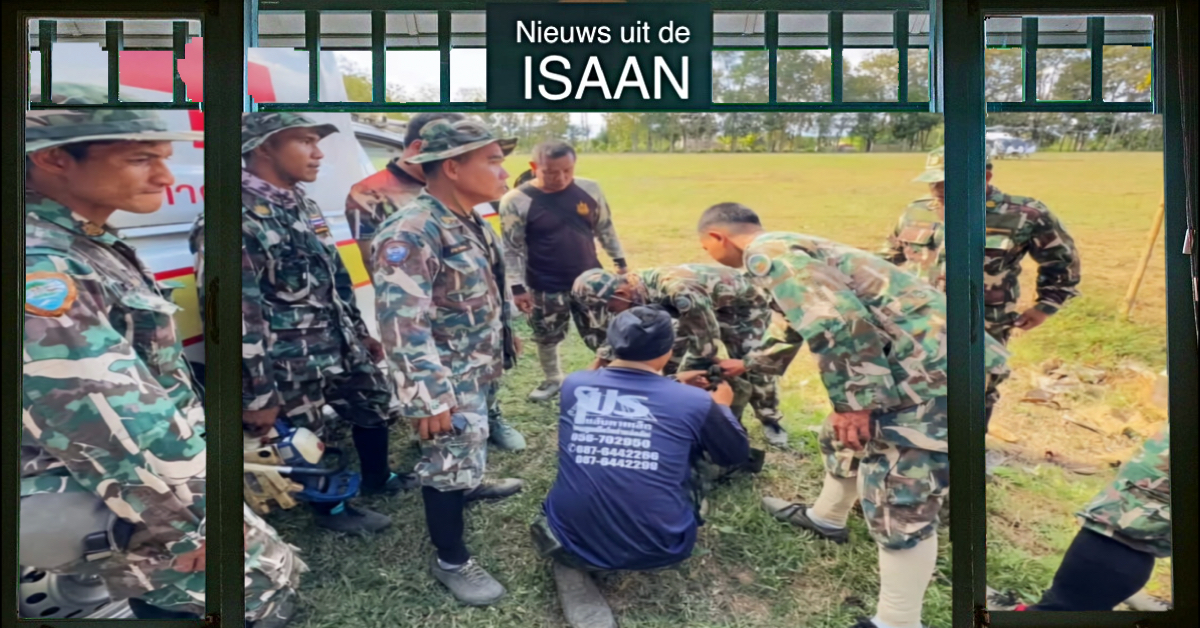 In Noordoost-Thailand zijn twee boswachters in het Tad Mok Nationaal Park door een wilde stier op de hoorns genomen.