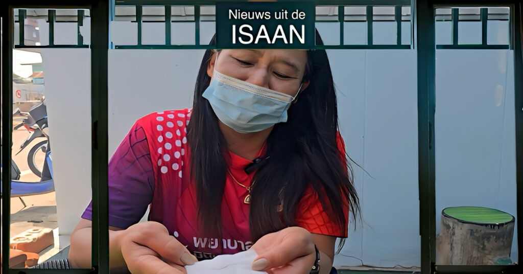 Vergeetachtige tandarts in Noordoost-Thailand laat een naald achter in het tandvlees van een patiënt; na 15 jaar pijn verschijnt de naald weer.