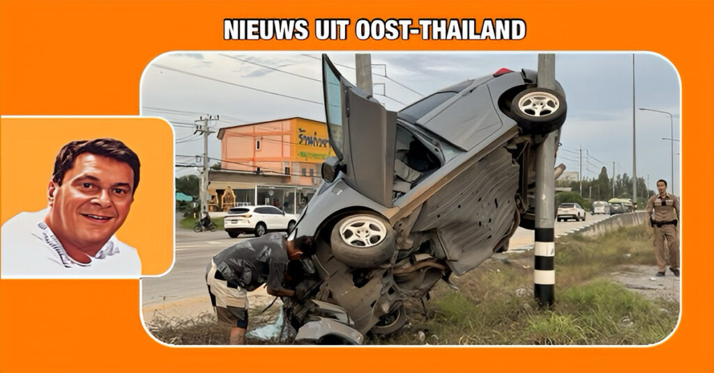 Spectaculaire redding in Oost-Thailand nadat een personenauto in een lantaarnpaal kwam te hangen