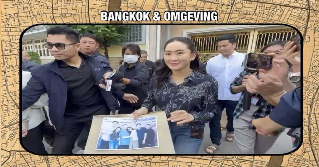 Quality time voor de familie Shinawatra, dochter laat een foto van haar gekortwiekte vader in gevangeniskloffie aan de Thaise pers zien