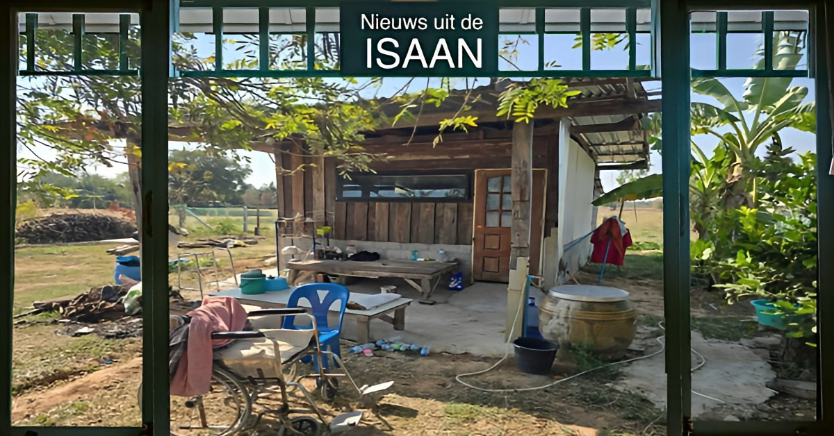 Grootmoeder van 81 jaar in Noordoost-Thailand raakt bij het koken ernstig gewond, haar gehandicapte zoon bonkt op het dak om de buren te alarmeren