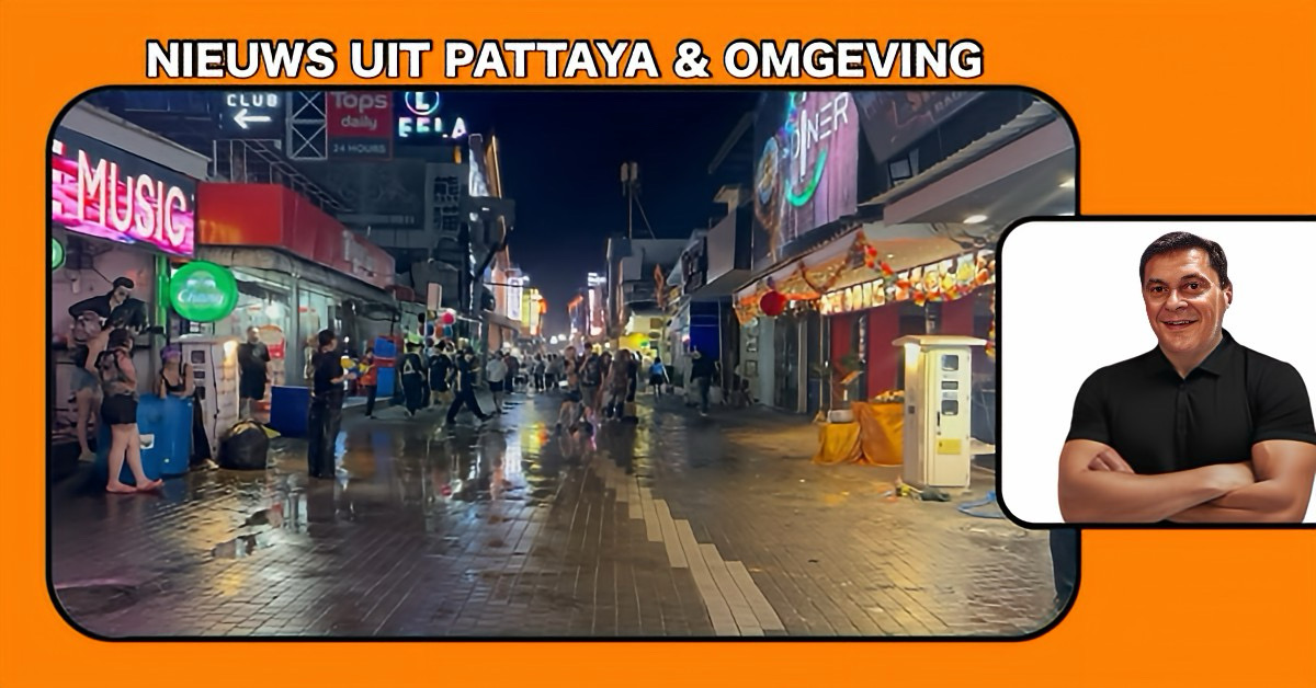 Arabische bende jongeren betrekken zich in watergevecht met oudere toerist op Walking Street in Pattaya.