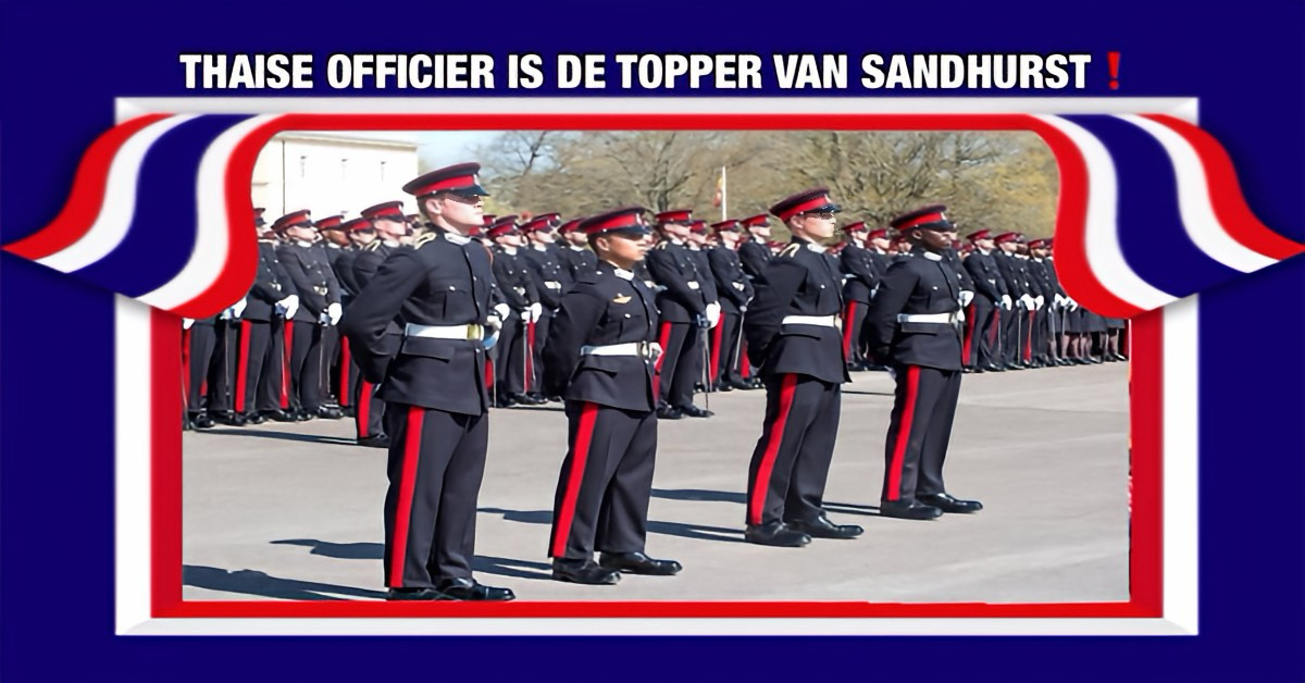 Thaise officier wint een toponderscheiding aan Koninklijke Militaire Sandhurst Academie in het Verenigd Koninkrijk.