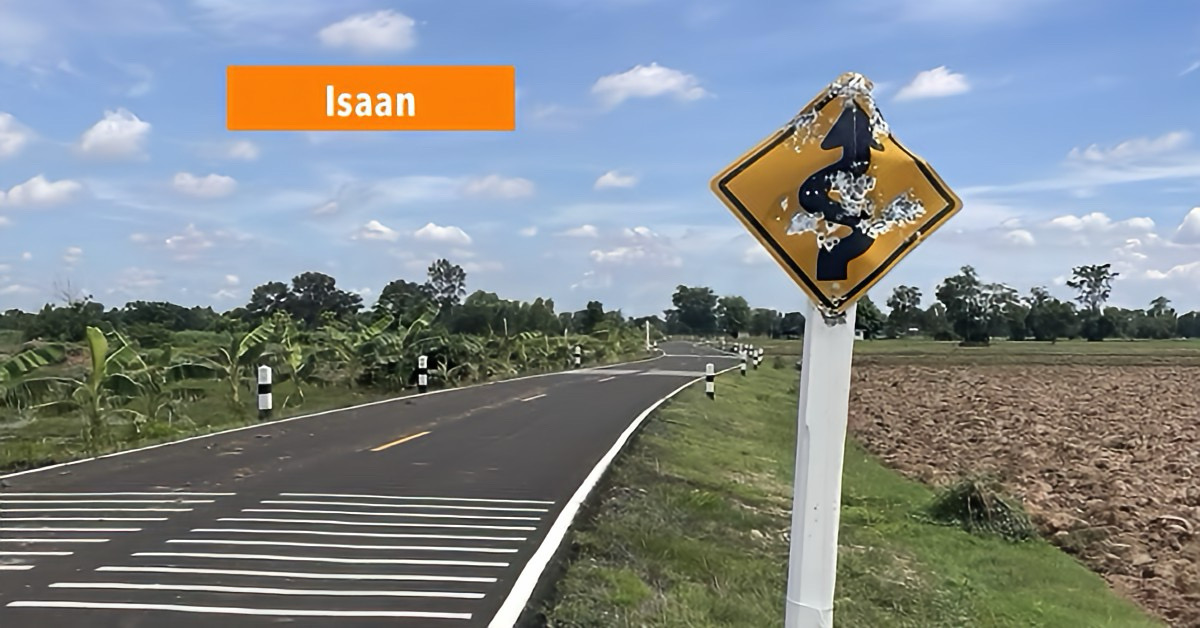 De verkeersborden in Noordoost-Thailand zijn een geliefd doelwit voor plezierschieters, terwijl omwonenden bang zijn voor verdwaalde kogels.