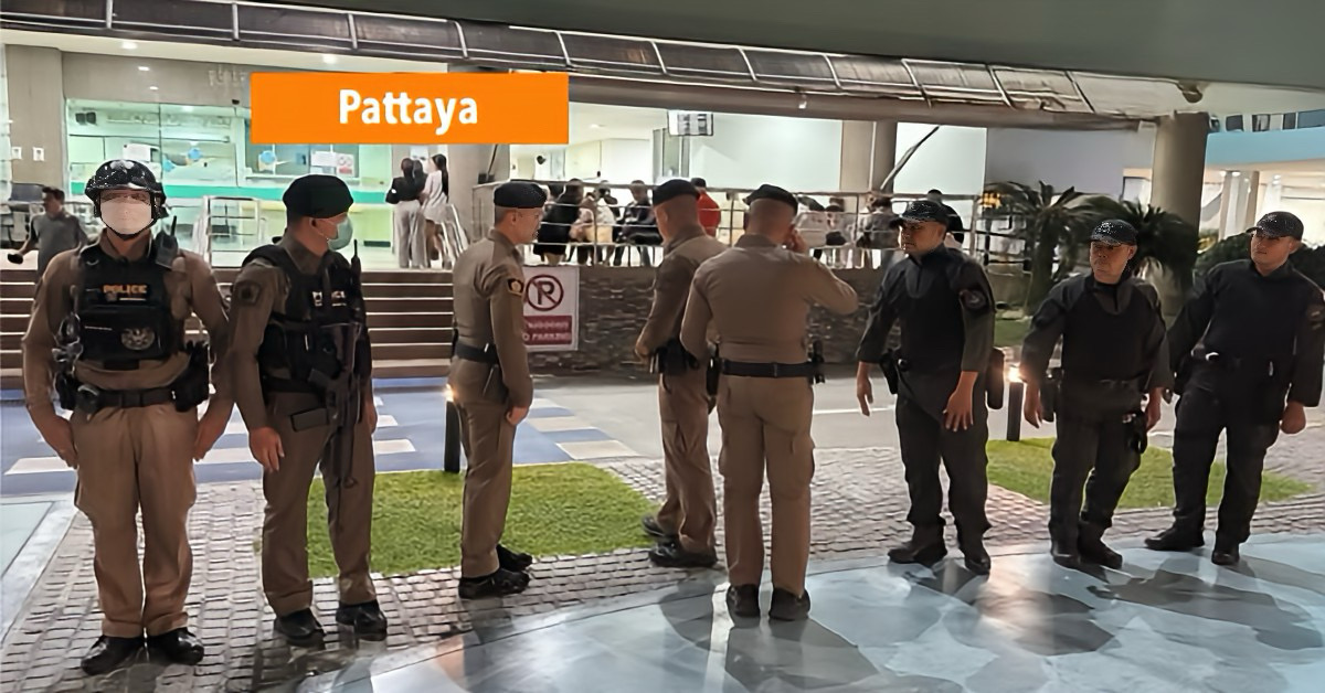 Het gearresteerde kopstuk van de illegale wapenhandel in Thailand is in hongerstaking gegaan en met spoed naar een ziekenhuis in Pattaya gebracht.