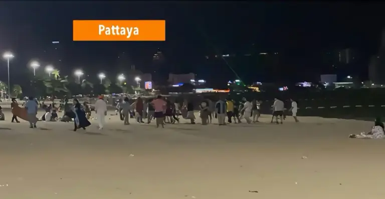 Pakistani daagden via sociale media andere toeristen uit om op het strand van Pattaya een robbertje te vechten.