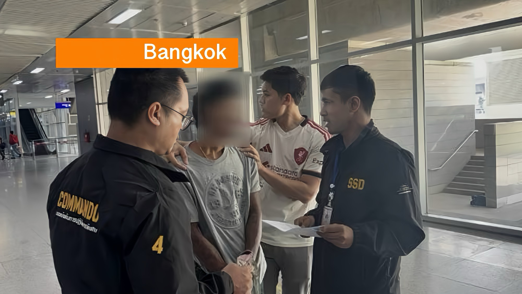 Een 23-jarige man uit Pattaya is gearresteerd omdat hij zijn bankrekeningen zou hebben verhuurd aan fraudeurs die zich voordeden als medewerkers van DSI.