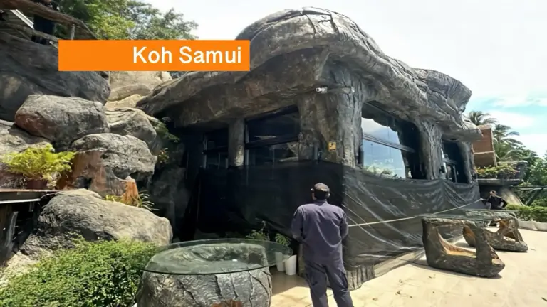 Het populaire panorama-park “Overlap Stone” op Koh Samui in beslag genomen; de locatie bleekt op beschermd bosgrond gebouwd te zijn.