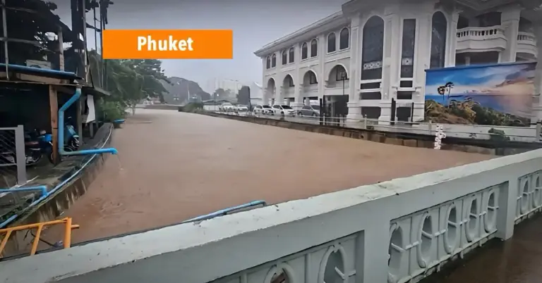 Overstromingsalarm in Zuid-Thailand: Bang Yai‑kanaal in Phuket stijgt boven 3 meter, inwoners gewaarschuwd.