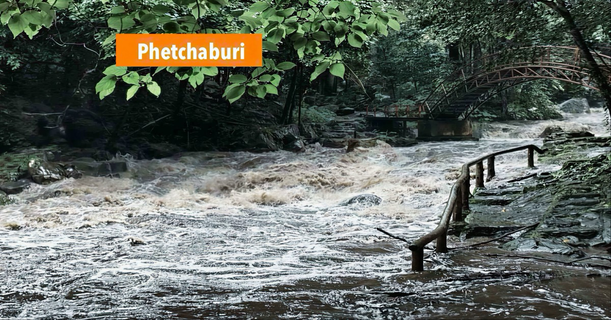 Het centraal in Thailand gelegen Kaeng Krachan park heeft twee populaire bezienswaardigheden tijdelijk gesloten vanwege hevige, aanhoudende regen.