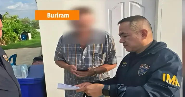 Duitse voortvluchtige in Noordoost-Thailand gearresteerd na beschuldigingen seksueel misbruik stiefzoon.