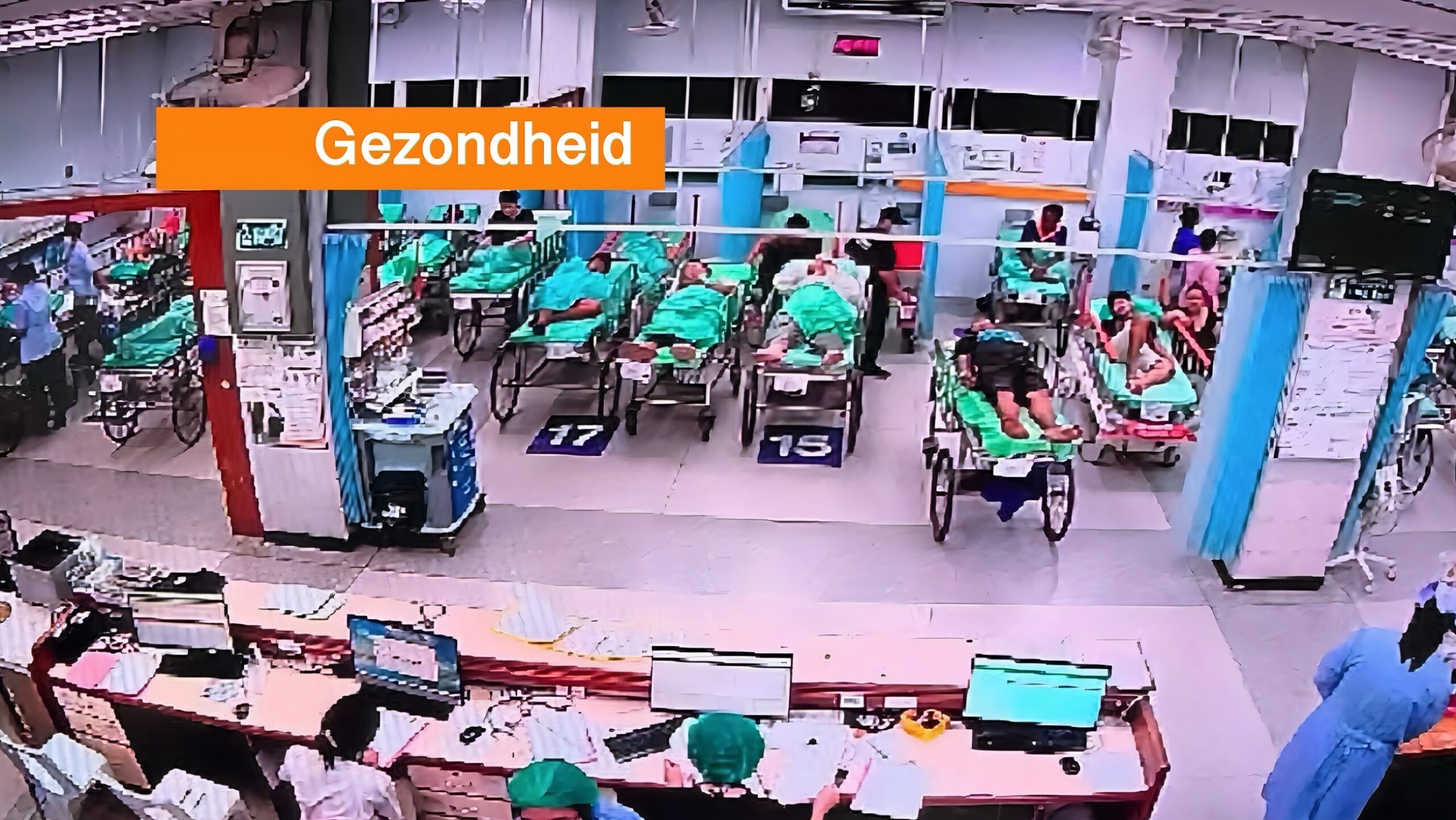 Ziekenhuis arts in Thailand trekt aan de bel, dat de spoedeisende hulp zwaar overbelast is; “tien artsen zouden nog niet genoeg zijn”.