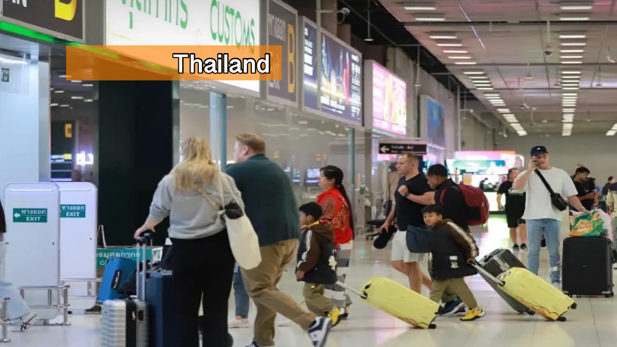 Thailand ziet toerisme scherp afnemen, economische risico’s liggen op de loer.