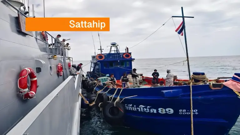 De Koninklijke Marine heeft in de Golf van Thailand het schip “Riski Namchok 89” met 60.000 liter ongedocumenteerde dieselbrandstof in beslag genomen.