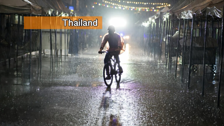 Stormfront op weg naar Thailand, komende dagen worden er zware regens en hoge golven verwacht.