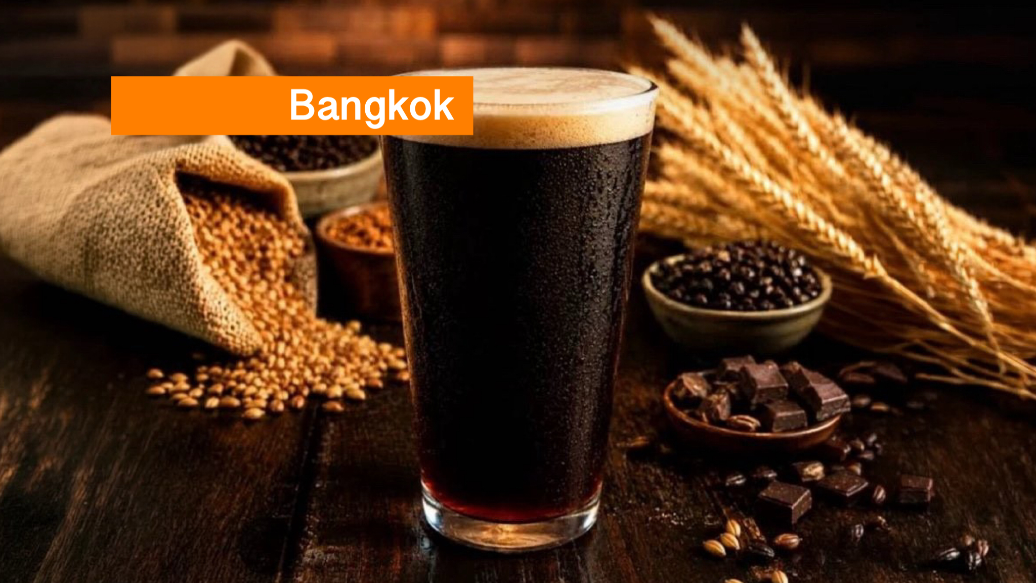 BIERTJUH❓German Tawandang, de microbrouwerij aan Rama III Road in Bangkok, brengt voor het eerst in 27 jaar zijn donkere bier buiten brouwerij.