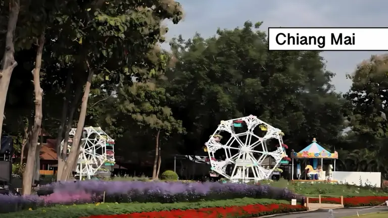 Ondanks kritiek mogen wij dit jaar toch uitkijken naar een fantastisch bloemenfestival in Noord-Thailand.
