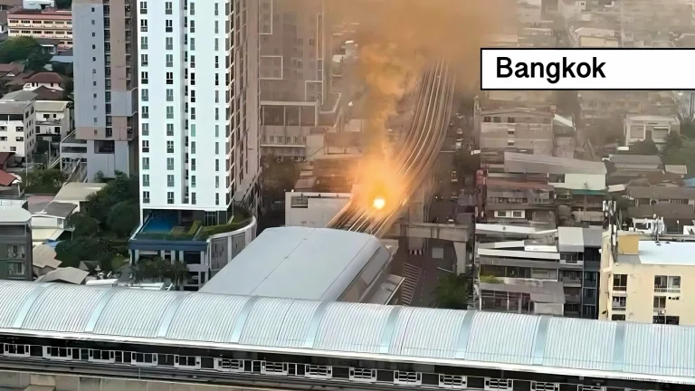 Kabelbrand legt MRT Blue Line in Bangkok stil, men probeert de dienstregeling deze ochtend te hervatten.