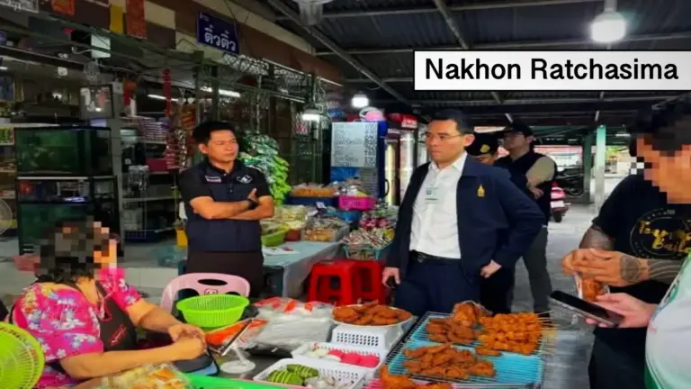 De douane van Thailand had er een vette kluif aan om een bejaarde eigenaresse van een kippenkraam te ontmaskeren als een smokkelaarster “pur sang”.
