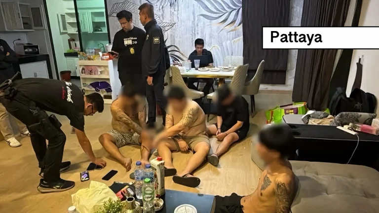 Drie gegijzelde Chinese vrouwen door de immigratiedienst van Chonburi in Pattaya bevrijd.